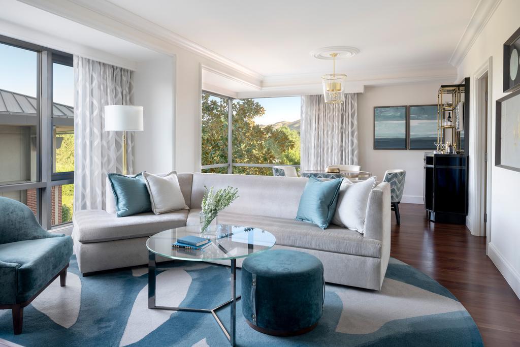 Four Seasons Hotel Los Angeles At Westlake Village Exterior photo